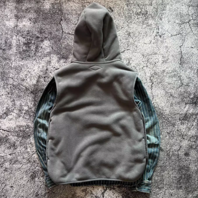 タカオ フリース フード付き ベスト