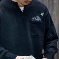 ナオ ミニマル Vネック ポケットセーター