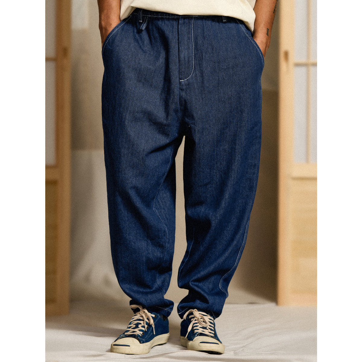 カズ ユーティリティデニムパンツ