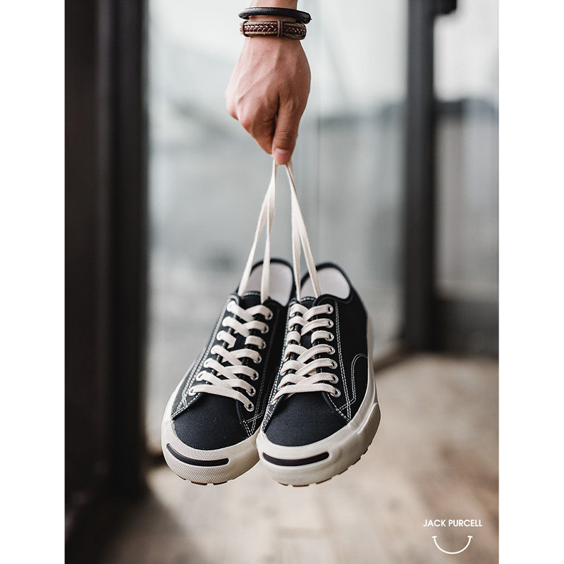 ブラック ケンジ クラシックキャンバススニーカー