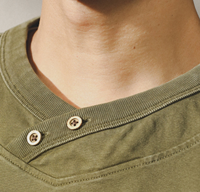 ダブルカラーロングスリーブスウェット