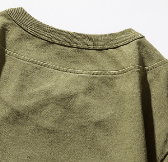 ダブルカラーロングスリーブスウェット