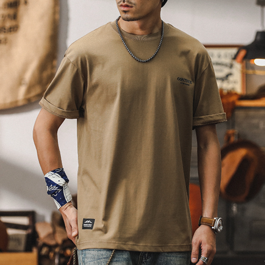メンズ コットンアウトドアバックプリントTシャツ — ネイチャーグラフィックのビッグシルエット半袖
