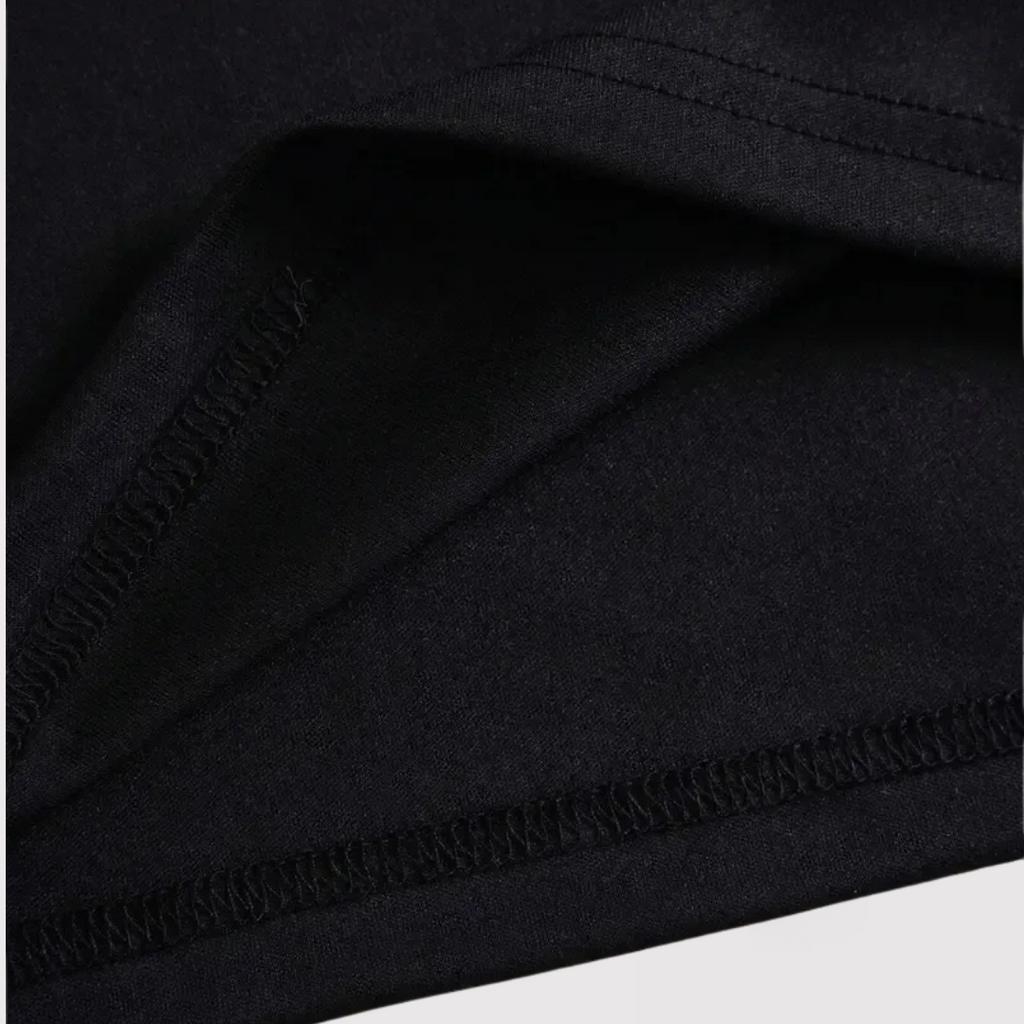 DAIGO | VネックTシャツ