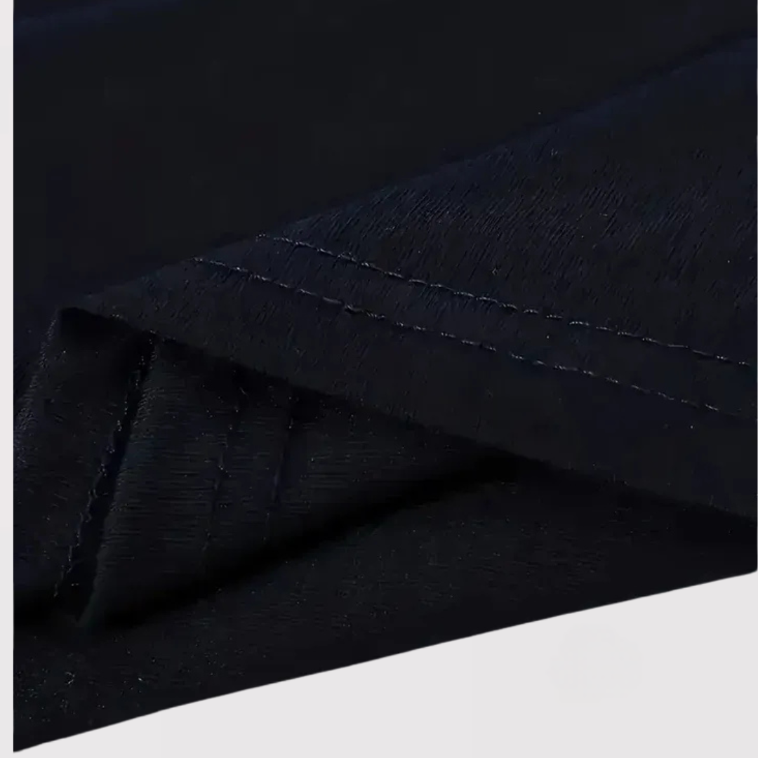 DAIGO | VネックTシャツ