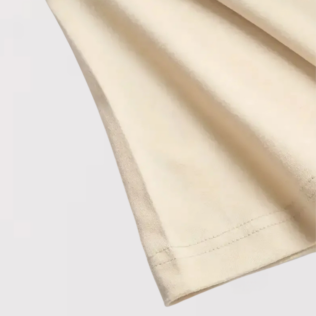 DAIGO | VネックTシャツ