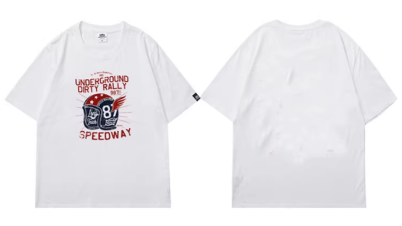 メンズ コットンブレンドグラフィックTシャツ — ヴィンテージレーシングプリントのカジュアルスタイル