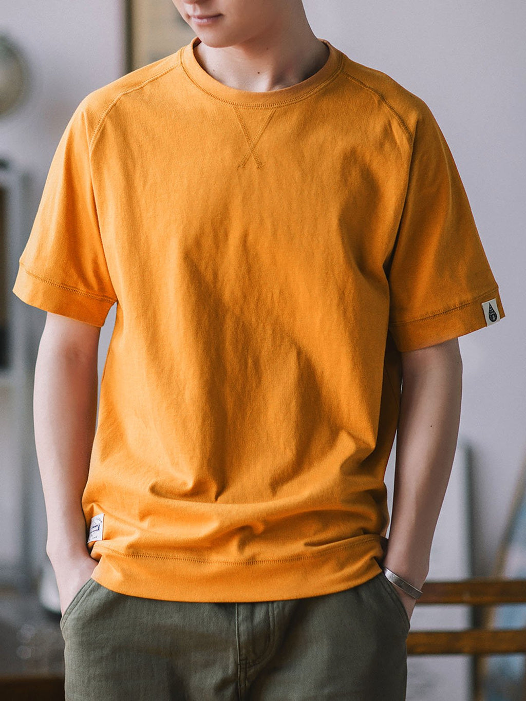 クルーネック半袖Tシャツ｜豊富な5カラー展開