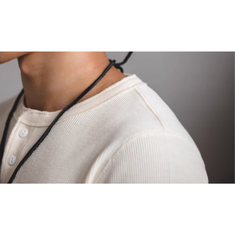 ホワイトリュウヘンリーネックワッフルシャツ