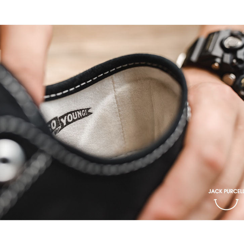 ブラック ケンジ クラシックキャンバススニーカー