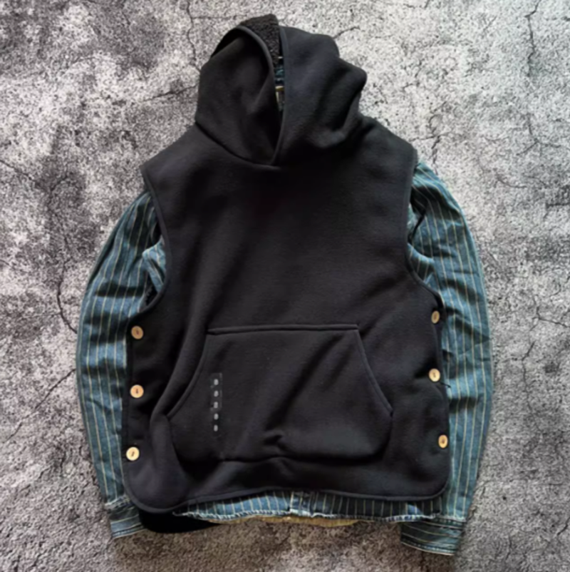 タカオ フリース フード付き ベスト