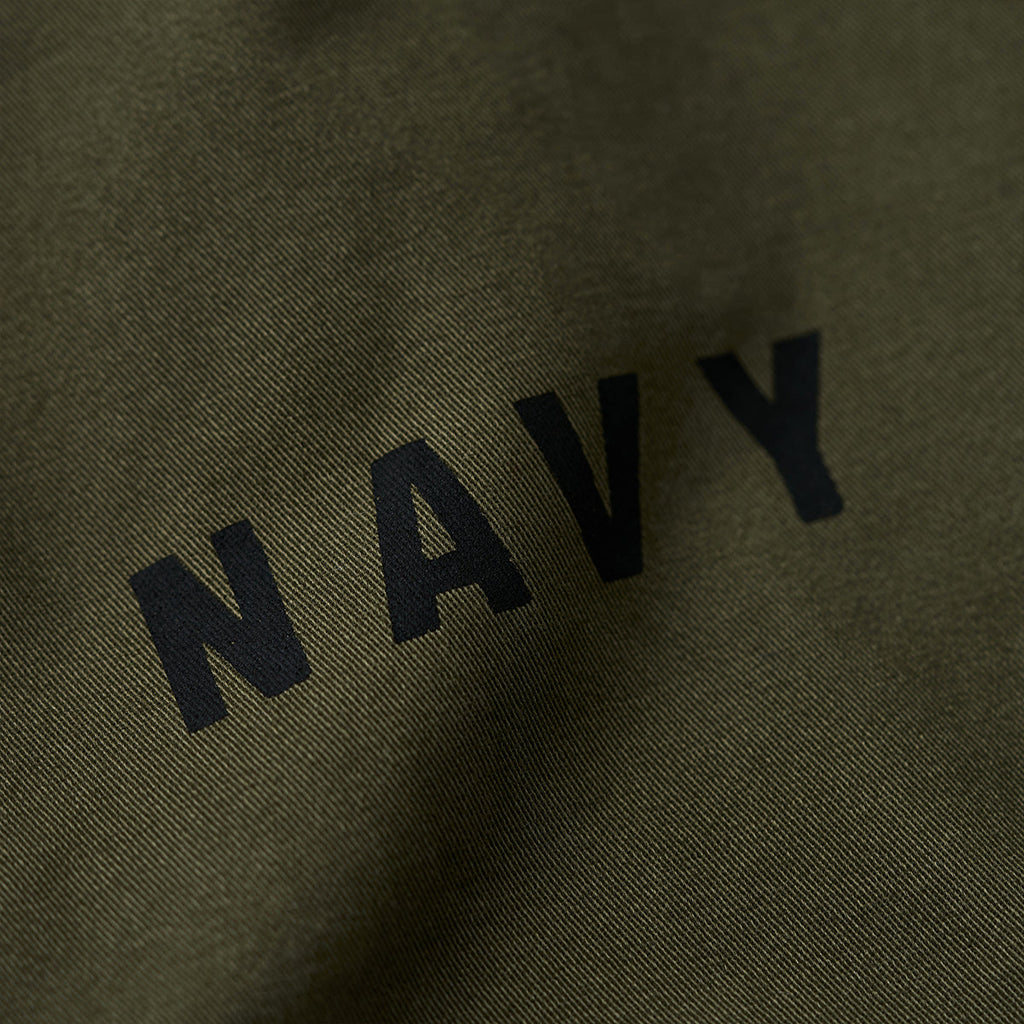 カズオ オリーブ ミリタリーレースアップ パーカー