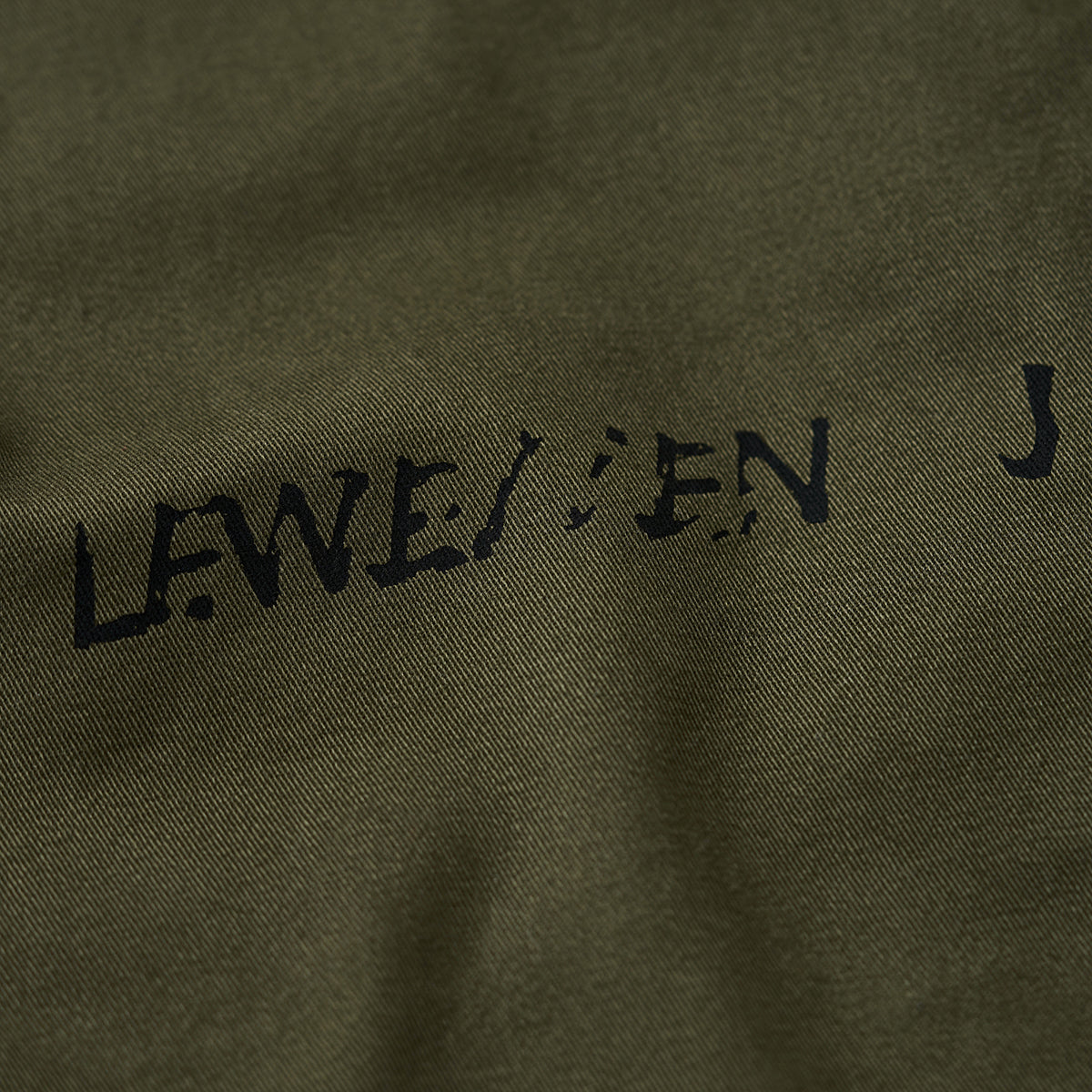 カズオ オリーブ ミリタリーレースアップ パーカー