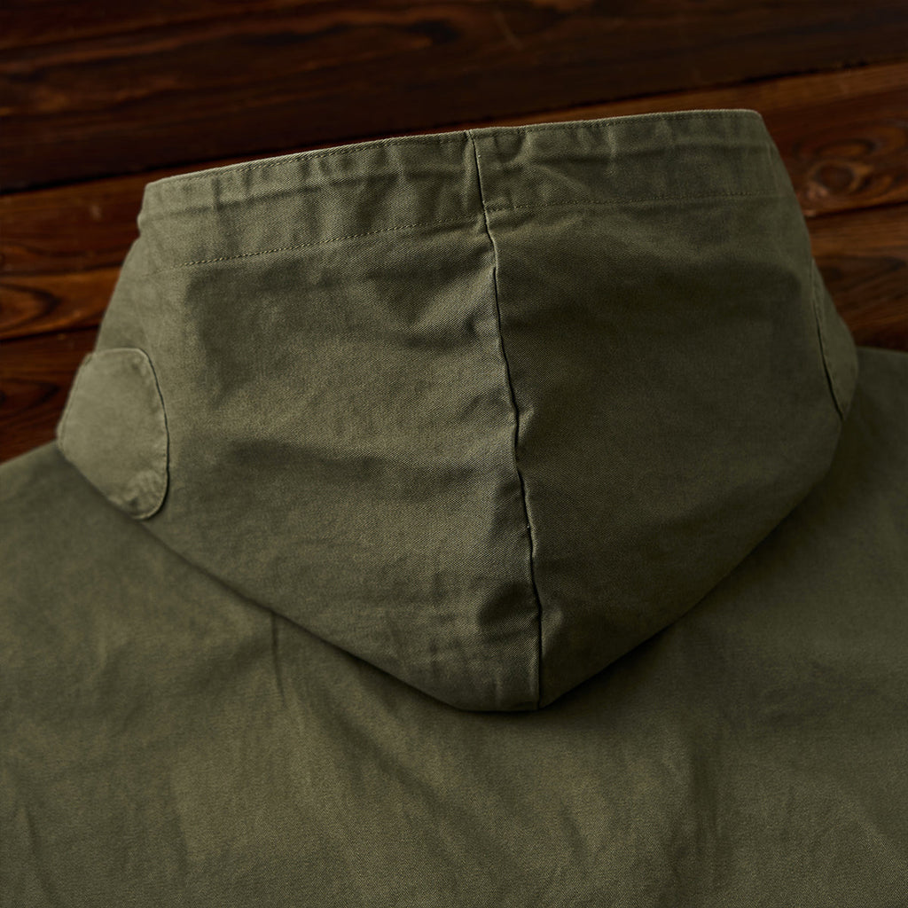 カズオ オリーブ ミリタリーレースアップ パーカー