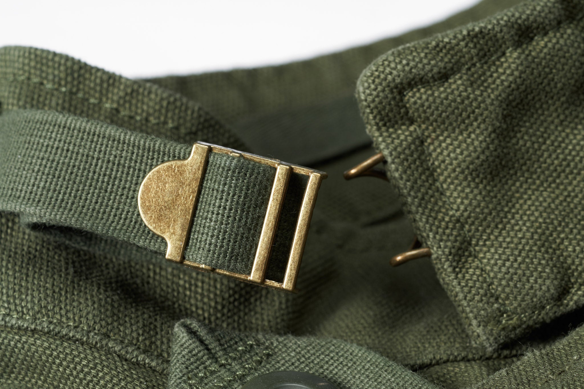 オリーブ カズマ ミリタリーキャンバスジャケット