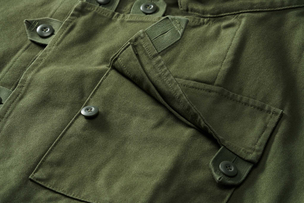 オリーブ カズマ ミリタリーキャンバスジャケット
