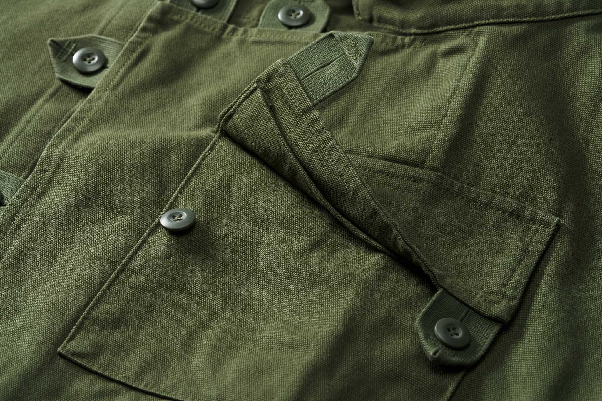 オリーブ カズマ ミリタリーキャンバスジャケット