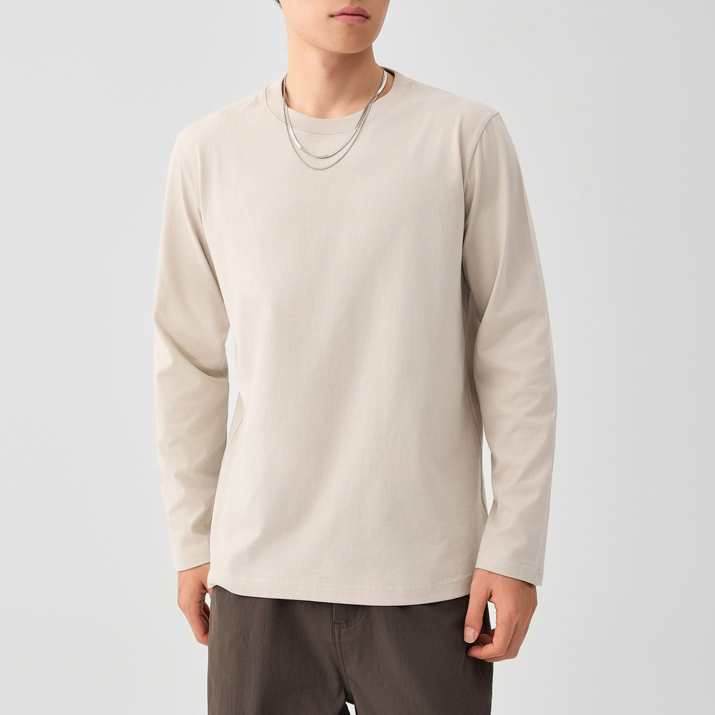 メンズ無地長袖Tシャツ（ベージュ）クルーネックのベーシックカット