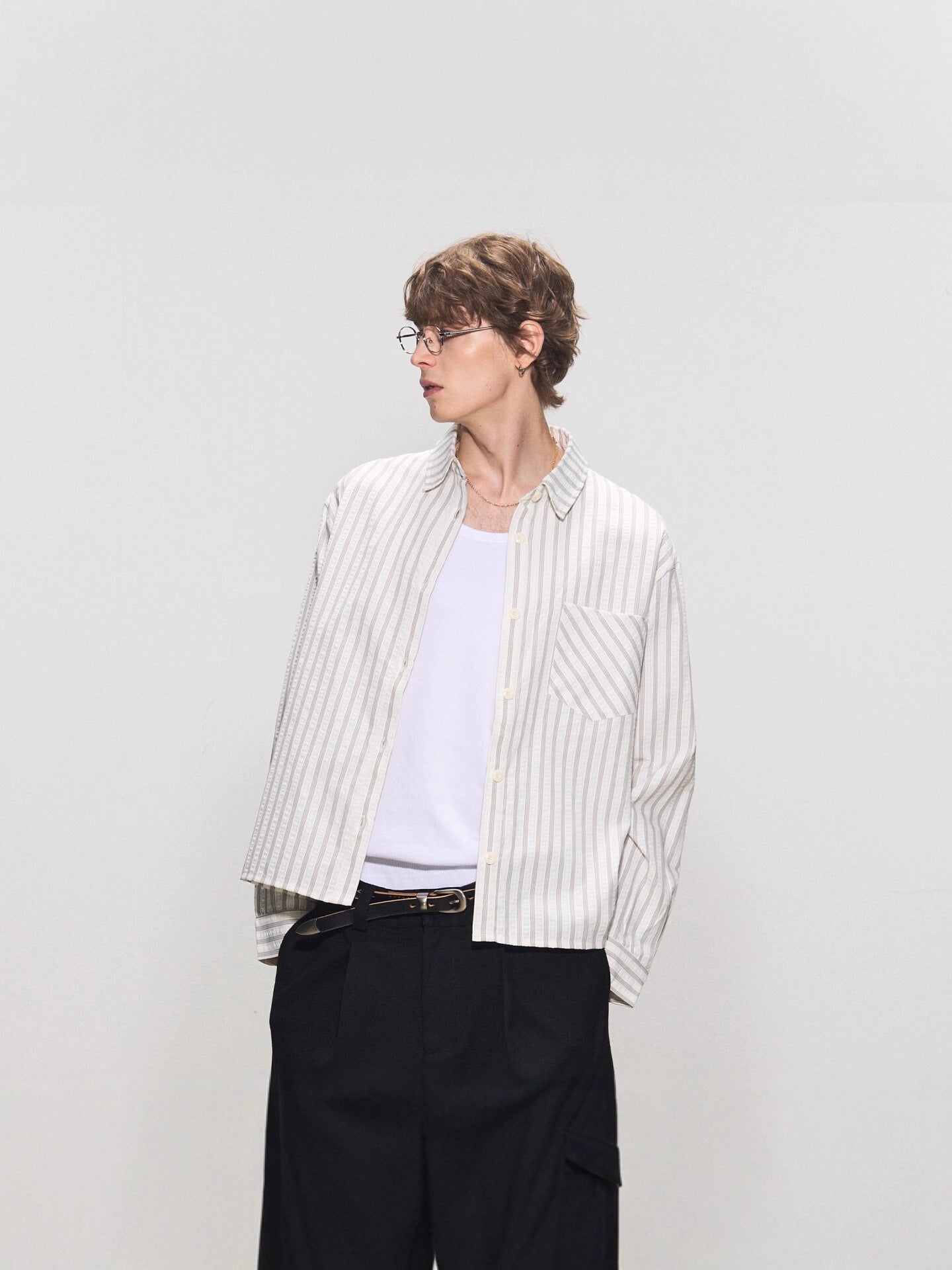 シアサッカーシャツ メンズ — ストライプコットンのオーバーサイズ長袖