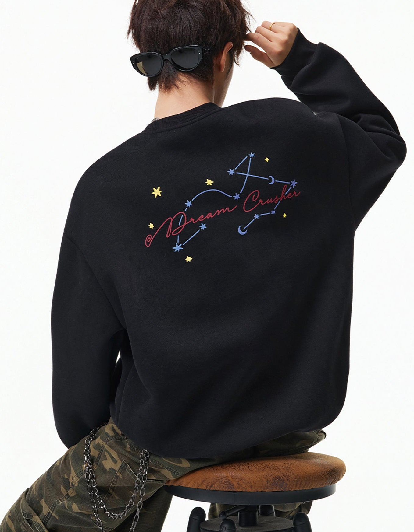 スウェット メンズ — 星座バックプリントのオーバーサイズコットントレーナー