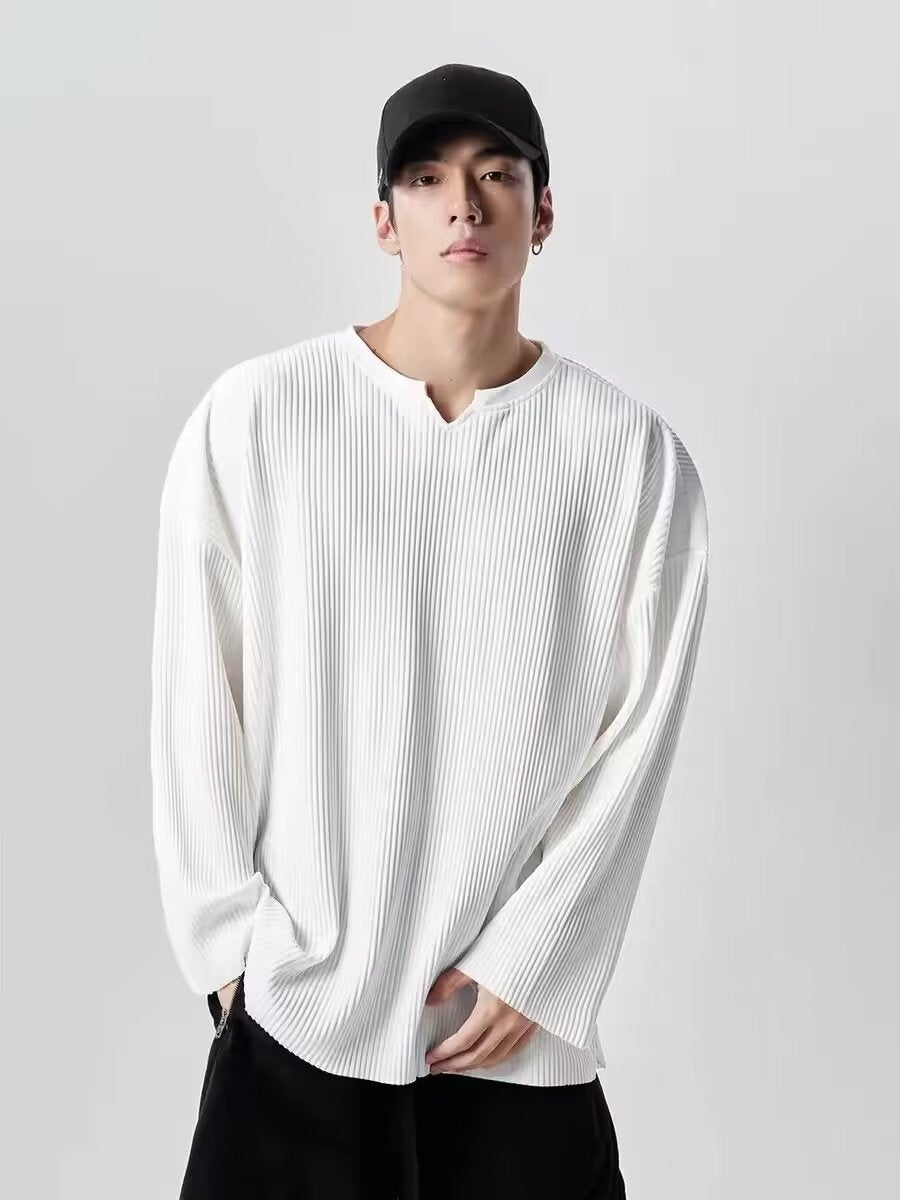 プリーツ長袖Tシャツ メンズ — 落ち感のあるオーバーサイズのスキッパーカットソー