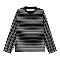 メンズ長袖Tシャツ 黒×白の細ストライプ、丸首リブ、ゆったりシルエット