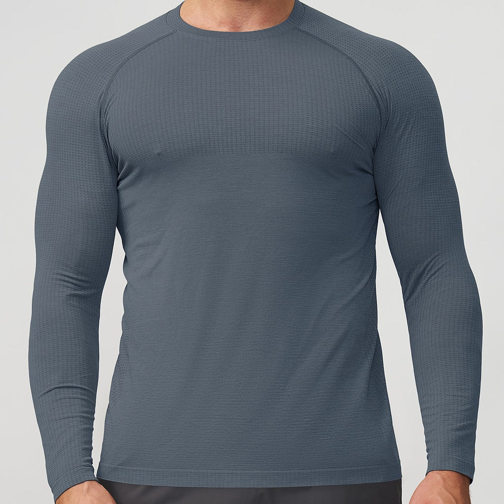 メンズのシームレス長袖スポーツTシャツ（ブルーグレー、前面）