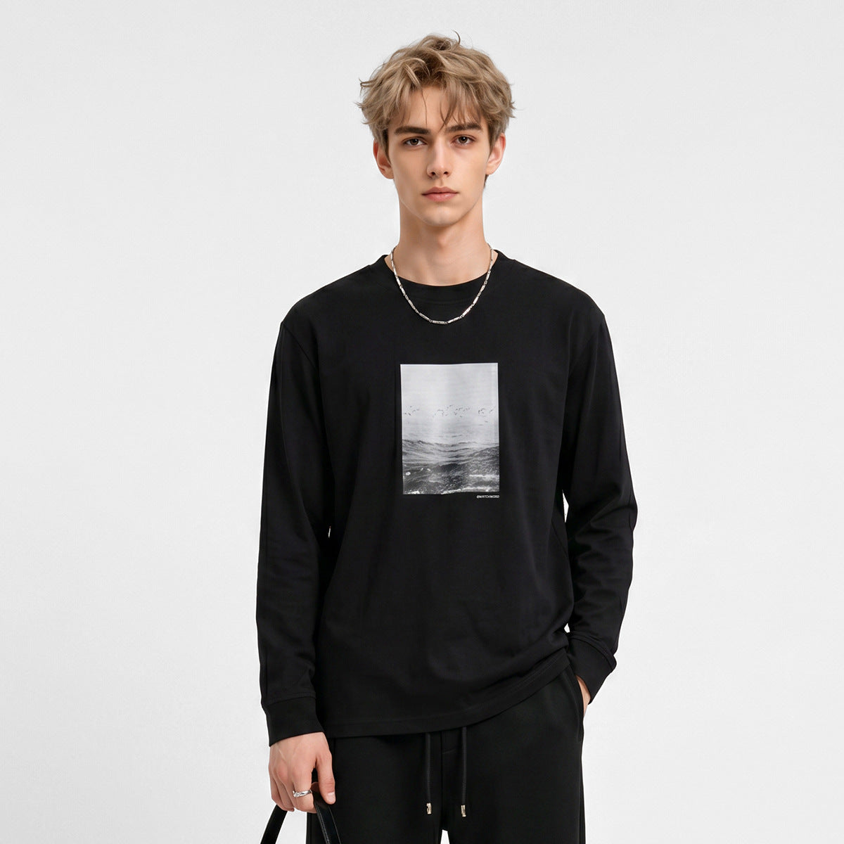 長袖Tシャツ メンズ — グラフィックプリントのオーバーサイズカジュアルコットンロンT