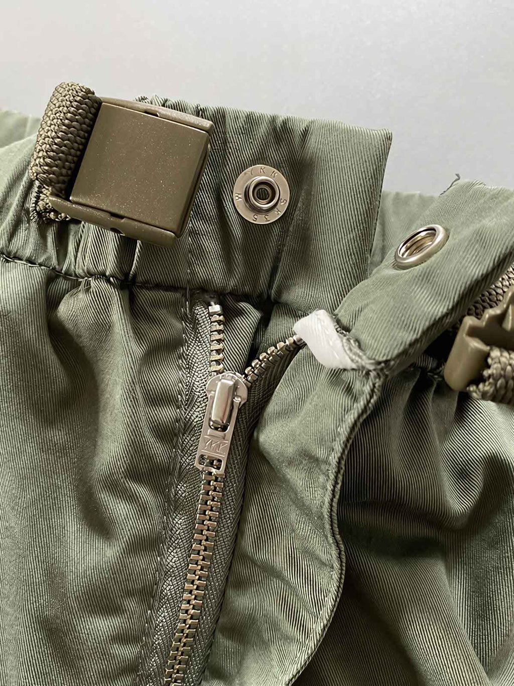 ハル ベルトカーゴパンツ