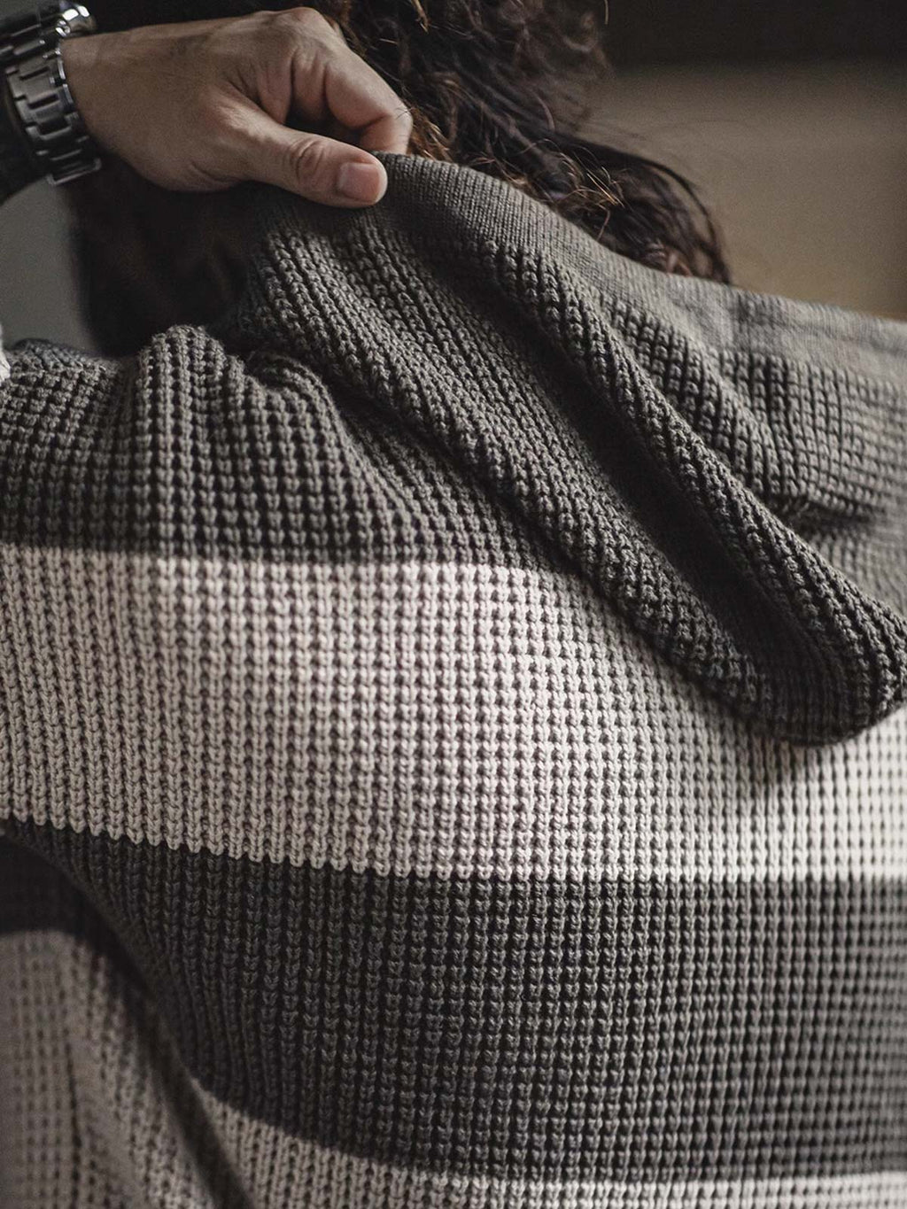 レオ ボーダー ニット パーカ