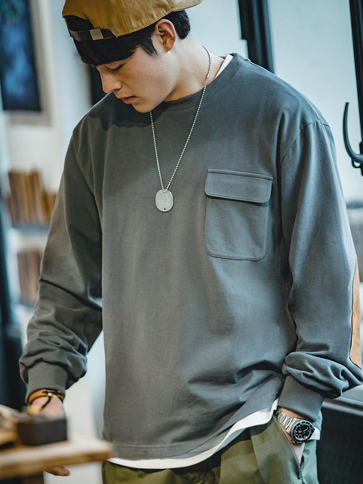 ユウ ワークポケットロングスリーブTシャツ