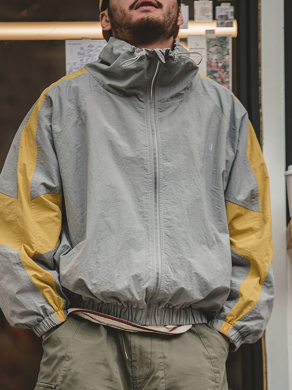 リョウ コントラスト ウィンドブレーカー