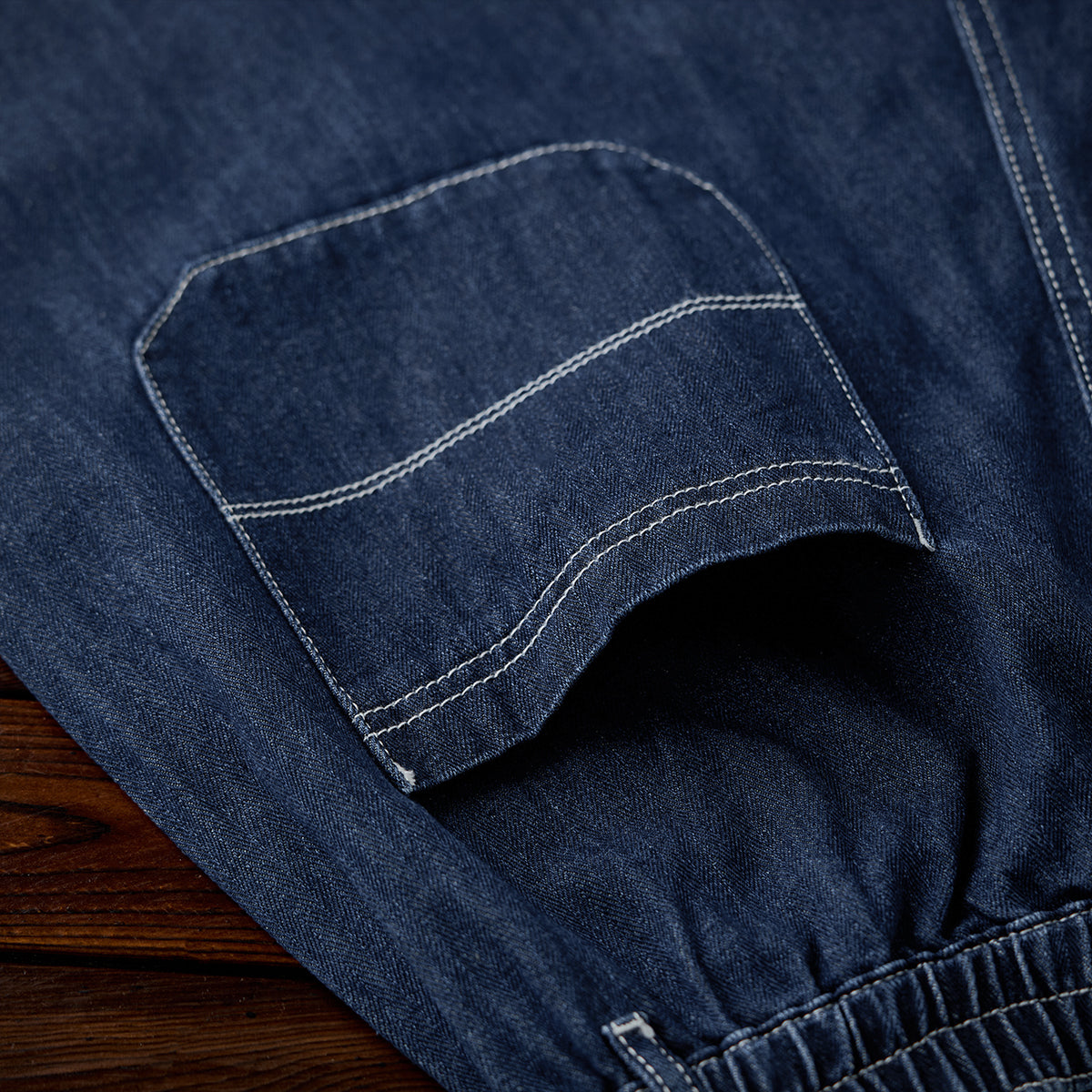 カズ ユーティリティデニムパンツ