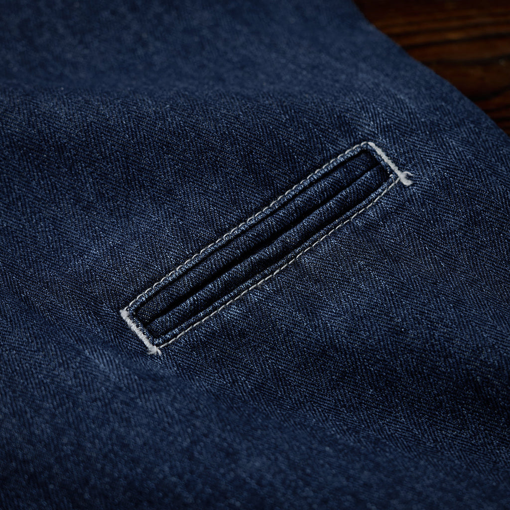 カズ ユーティリティデニムパンツ