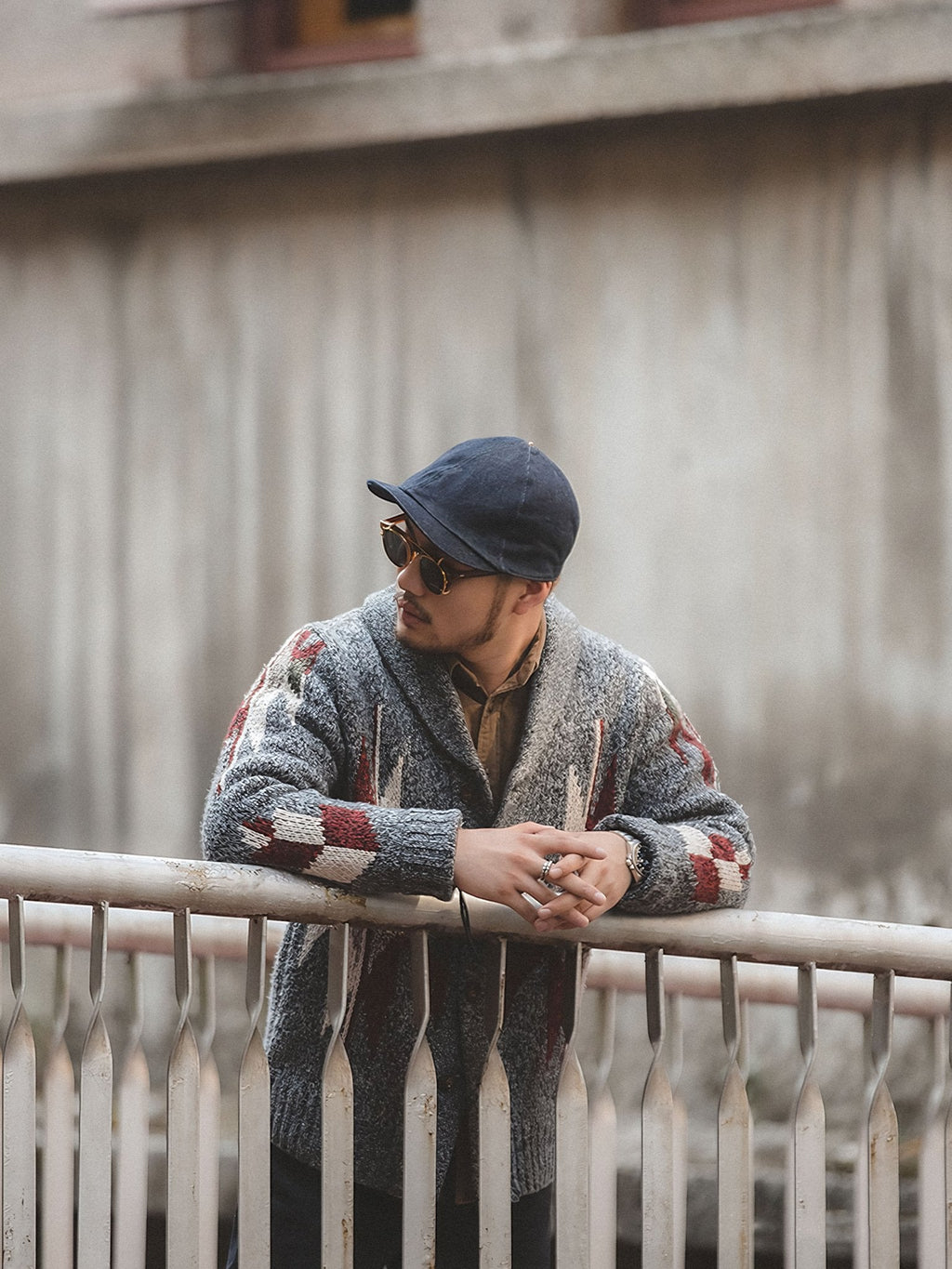 アーロン ネイティブ パターン ショールカーディガン