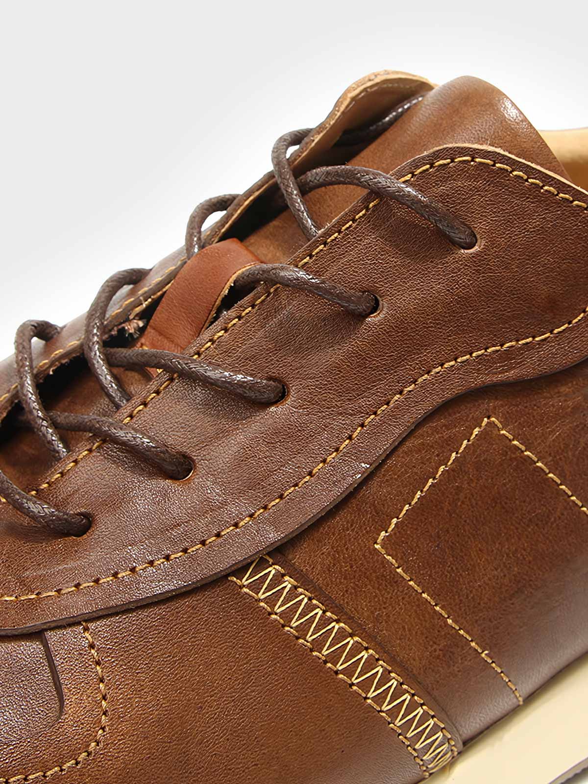 ユウト レザースニーカー