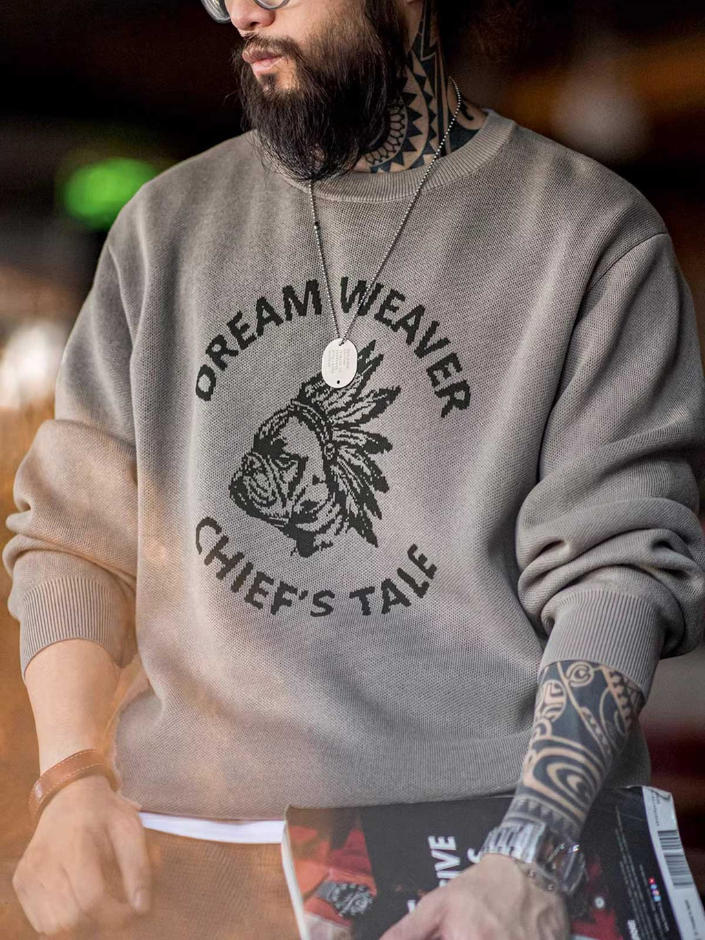 カイ トライバル グラフィック スウェットシャツ