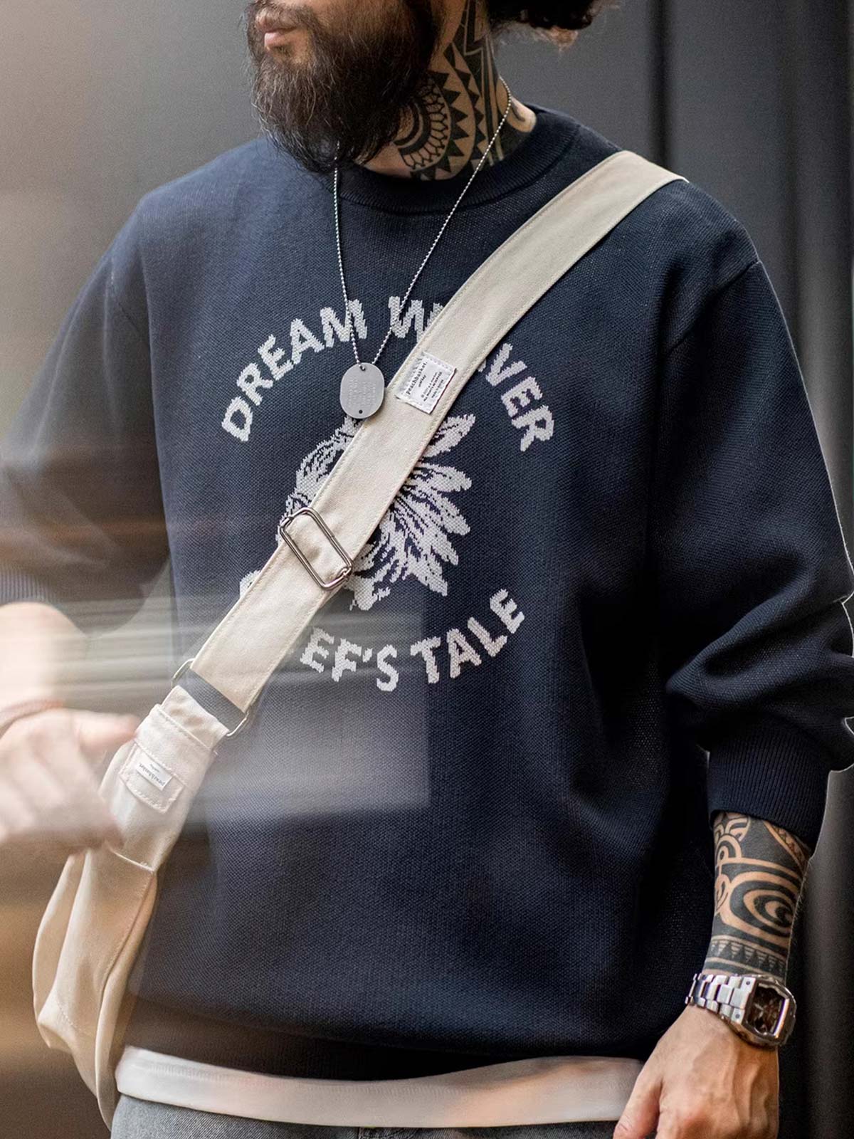 カイ トライバル グラフィック スウェットシャツ