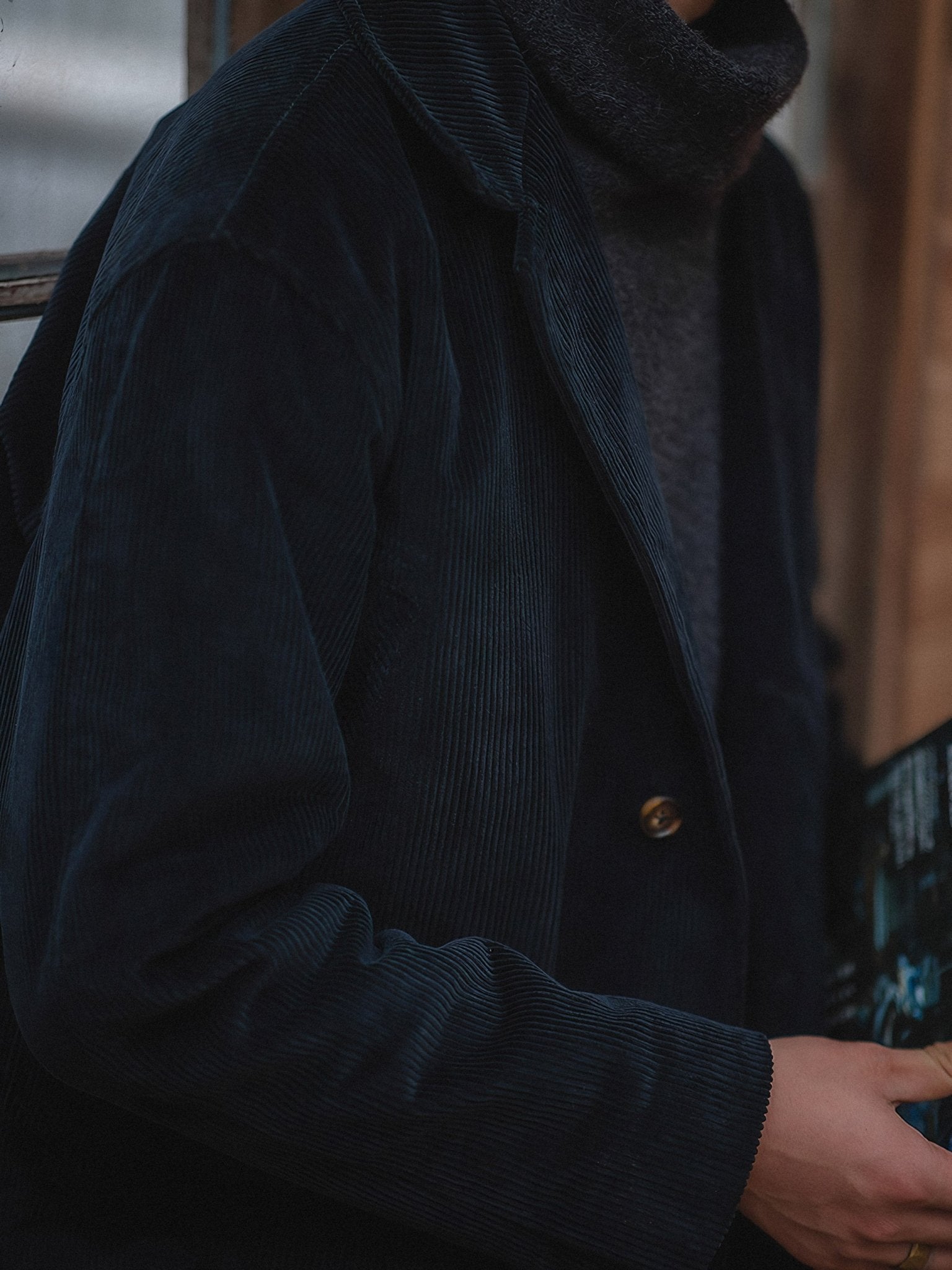 ネイビーハルバートコーデュロイコート