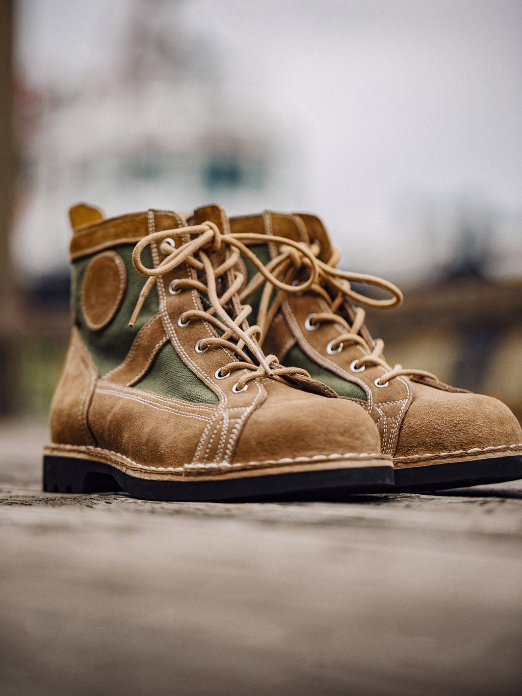 ケンジ オリーブ スエードブーツ